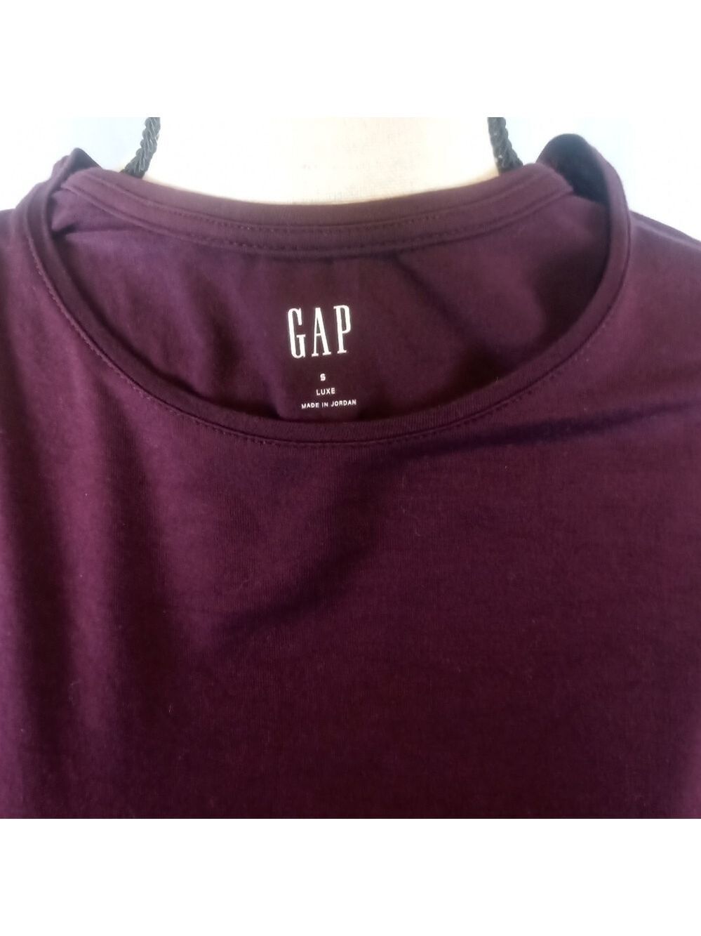 Gap long sleeve top, deep purple/burgundy, size S - Picture 4 of 4